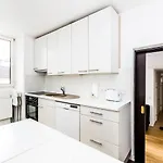 Weidenpesch Apartment